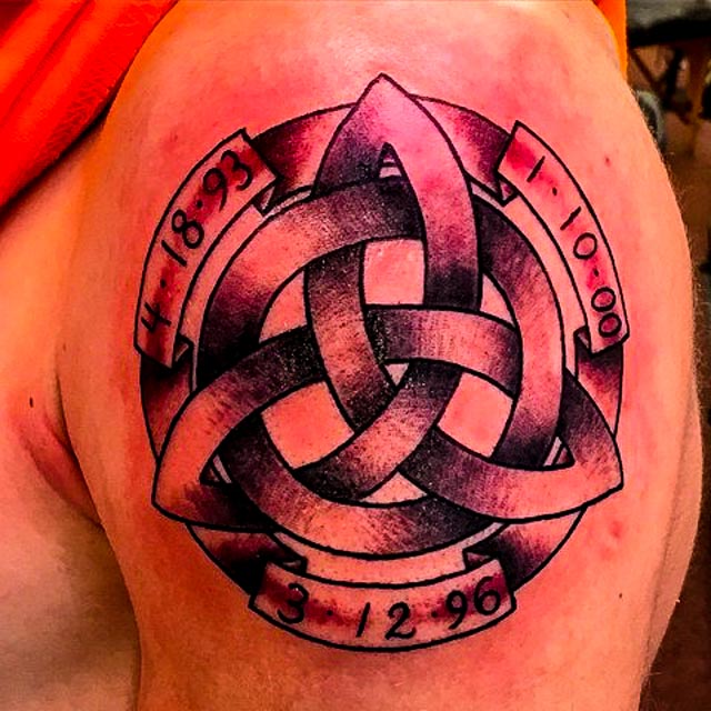 Trinity Knot tattoos with meanings
