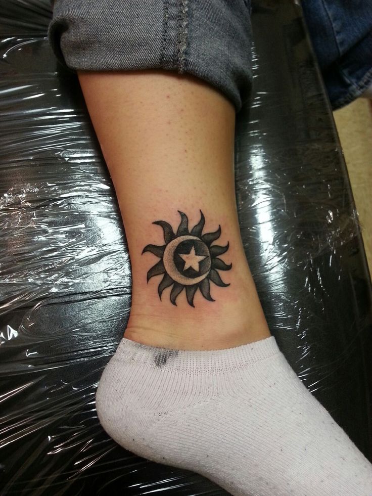 star and moon tattoos  Source infinitytattooideascomstar  Flickr
