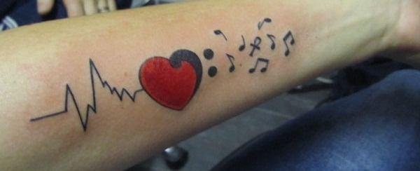 heartbeat-tattoo-with-heart