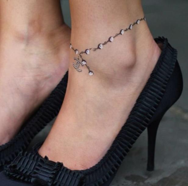25 Amazing Ankle Tattoo Ideas to Inspire Your Next Ink  Urban Mamaz