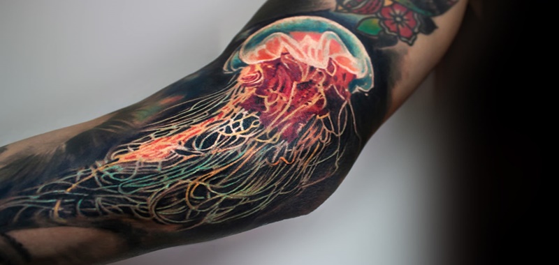 jellyfish tattoo color ocean animal | Octopus tattoo design, Tattoos,  Mermaid tattoo designs