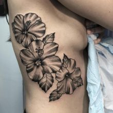 33 Hibiscus Flower Tattoos With Unique and Colorful Meanings - TattoosWin