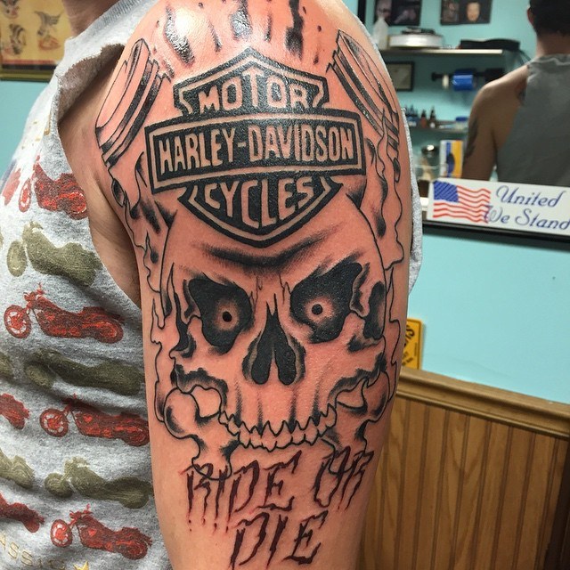 29 Harley Davidson Tattoos With Individual Expression and Meanings ...