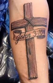 John 3:16 Tattoo with cross on hand.