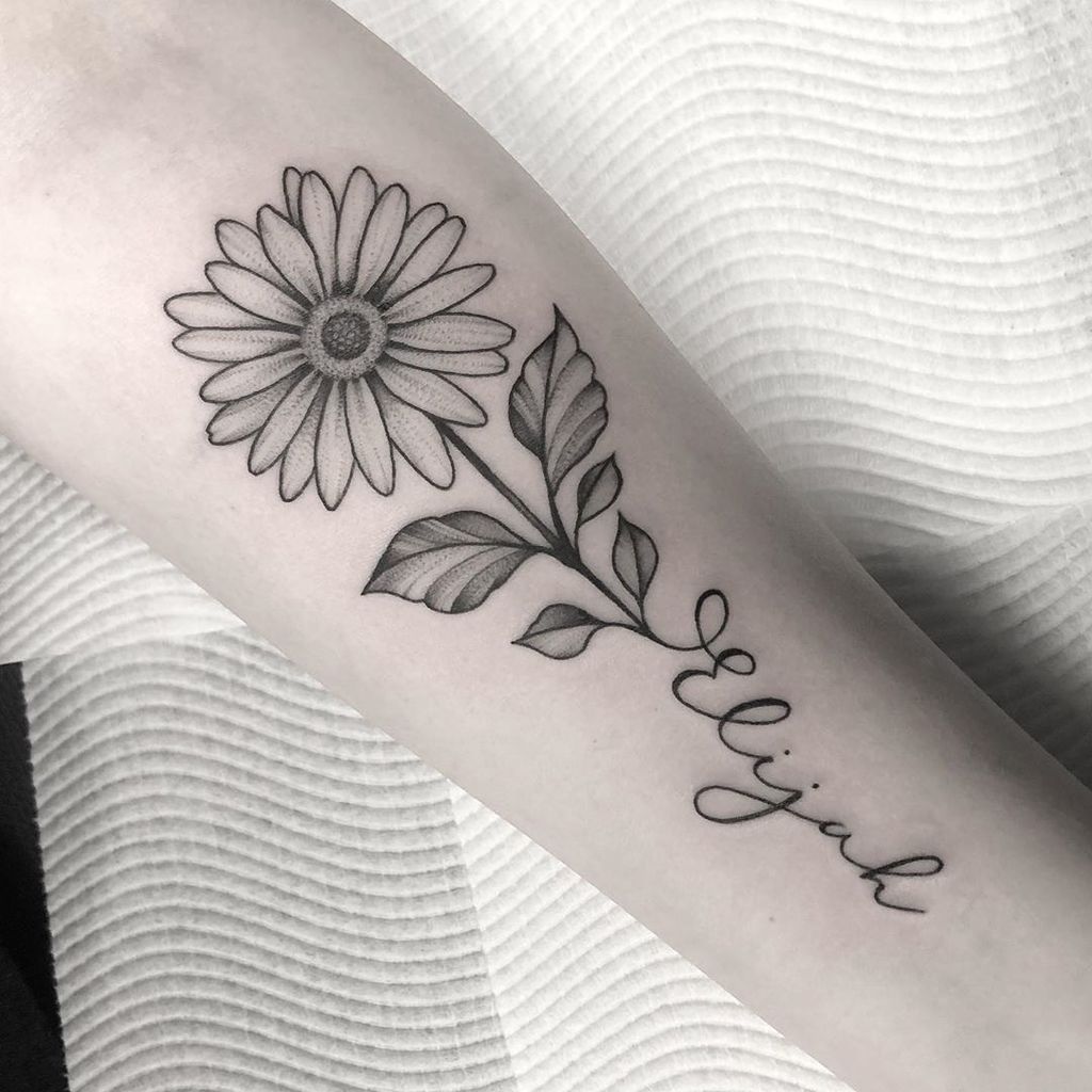 Simple Daisy Tattoo 
