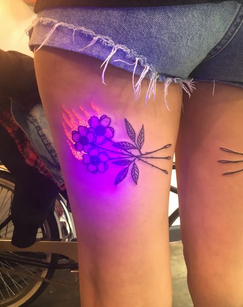 Scientists Invent LightUp OLED Tatttoos