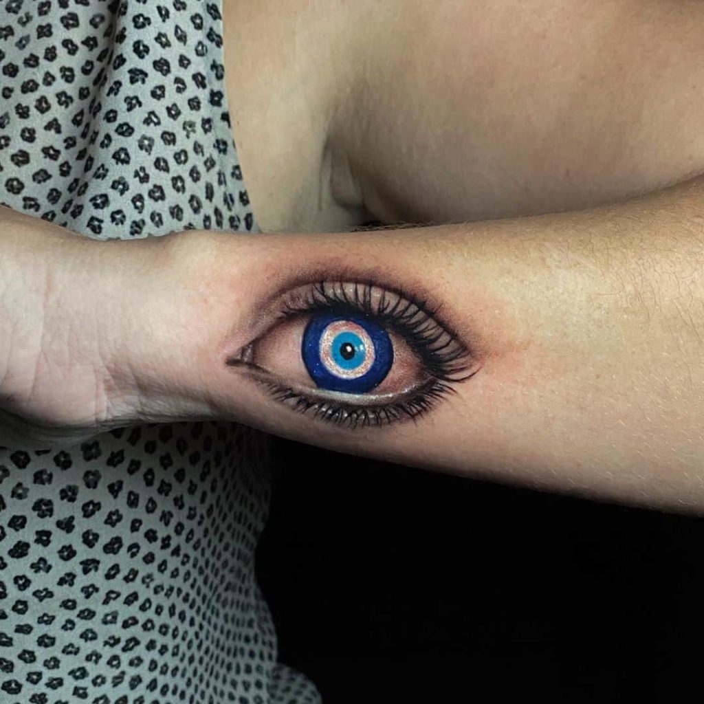 One eye tattoo